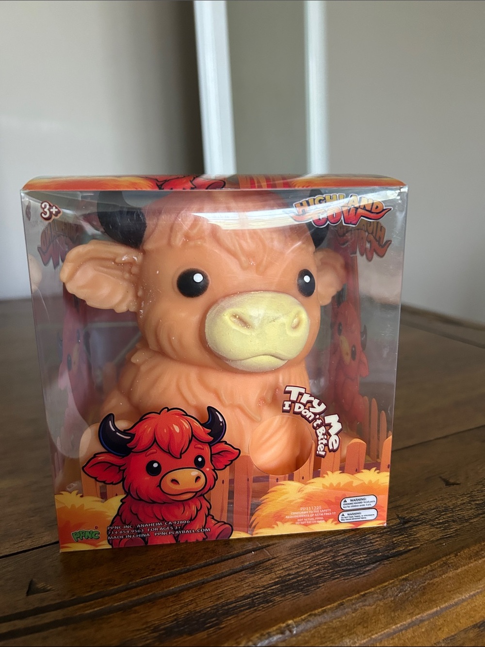 Highland Cow Squishy Figure